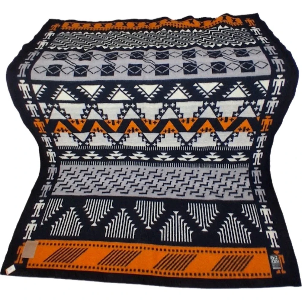 NEW 8th Generation Oregon Potlatch Wool Blanket Black Gray Orange Biege 79x62